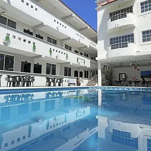 Hotel Balxiba Alberca Y Estacionamento
